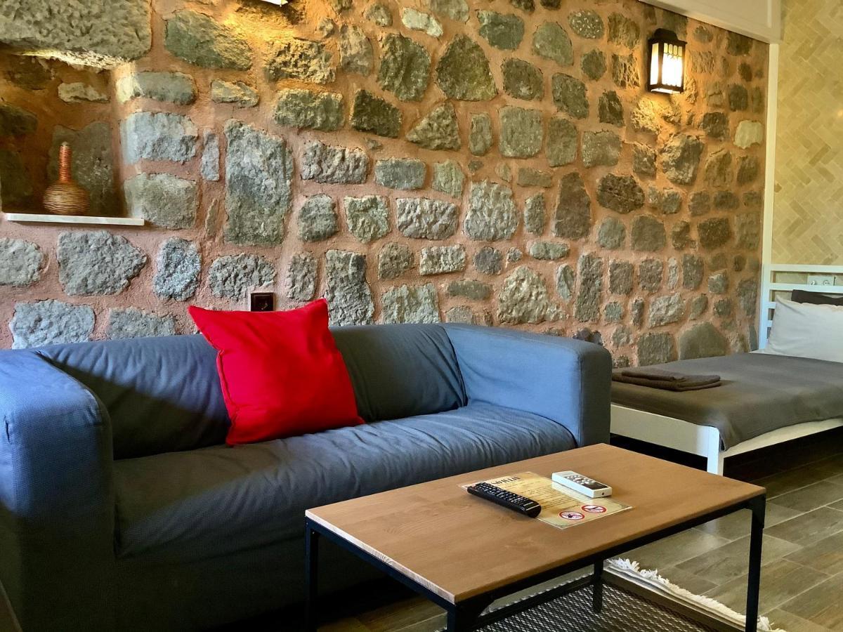 Attalos Suites Hotel Bergama Exterior photo